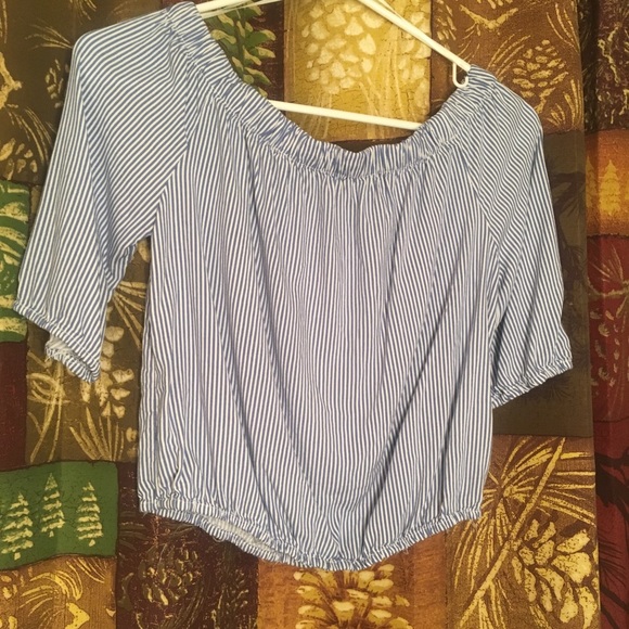 Blue and whit strip off shoulder shirt - Picture 4 of 4